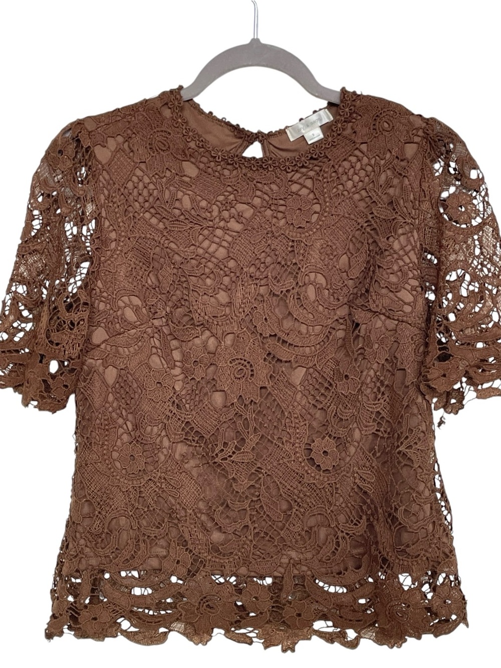 Ivy & Sage Brown Crochet Lace Short Sleeve Blouse